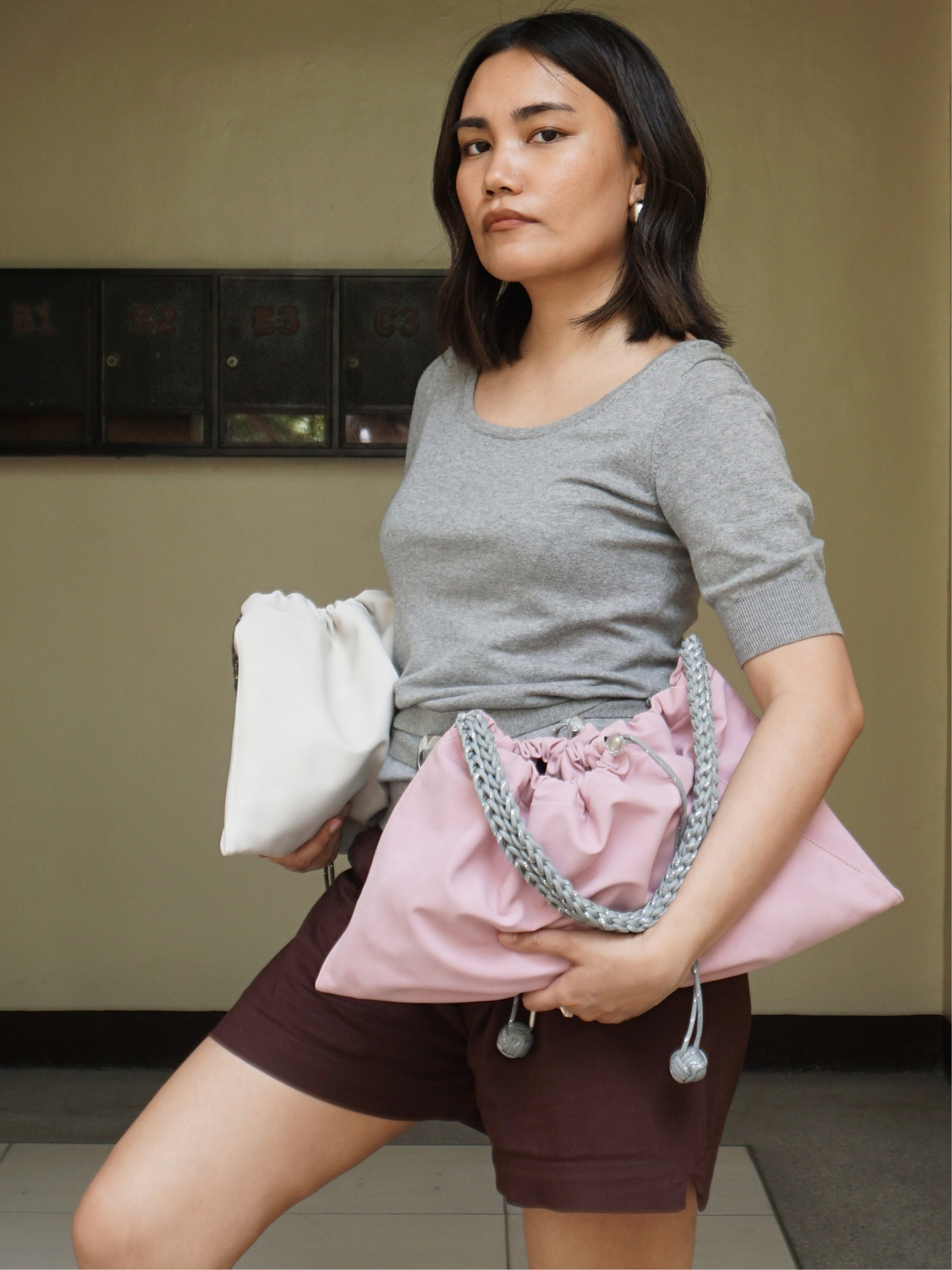 Twin Tote 02