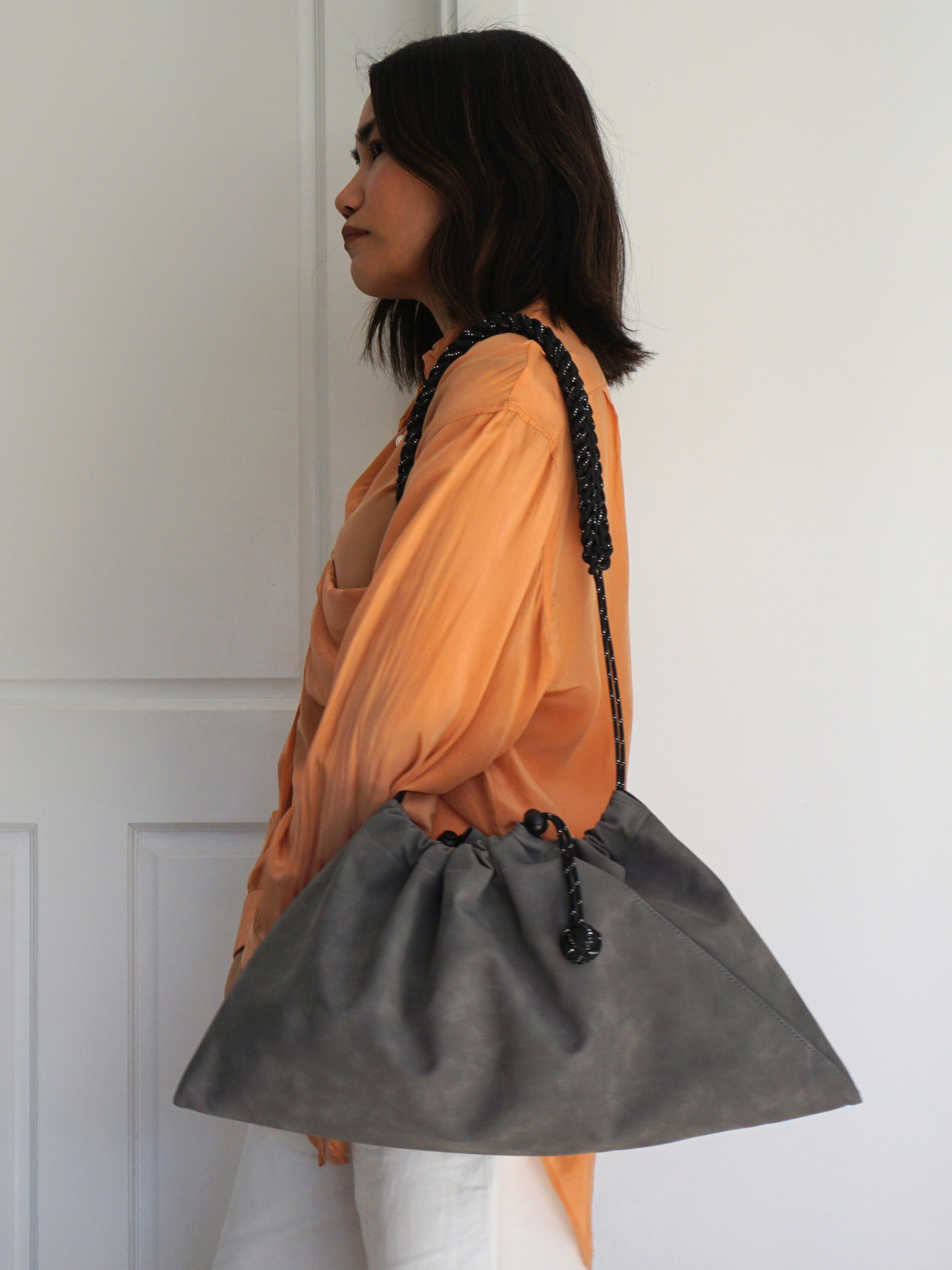 Twin Tote 02